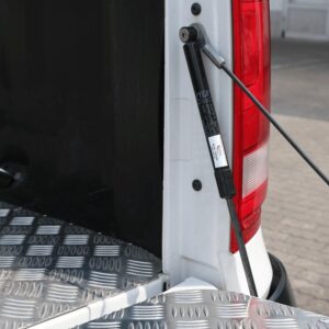 Easy-Down tailgate damper for Amarok